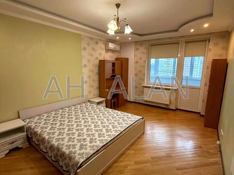 квартира за адресою Голосіївський просп. (40-річчя Жовтня), 30-В