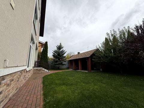 будинок за адресою Порічкова вул., 166