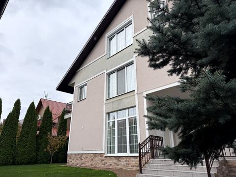 будинок за адресою Порічкова вул., 166