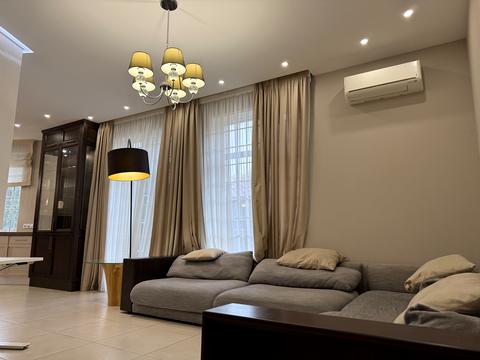 будинок за адресою Порічкова вул., 166