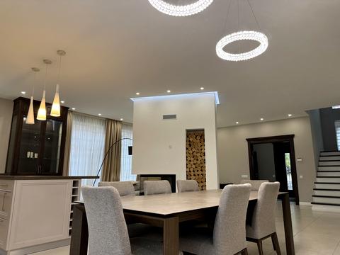 будинок за адресою Порічкова вул., 166