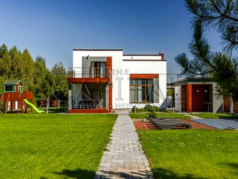 будинок за адресою с. Княжичі, Щаслива