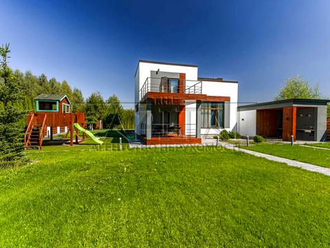 будинок за адресою с. Княжичі, Щаслива