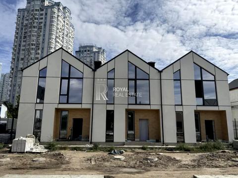 будинок за адресою 139-та Садова вул., 139