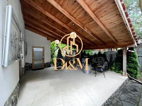 будинок за адресою Богатирська вул., 30А