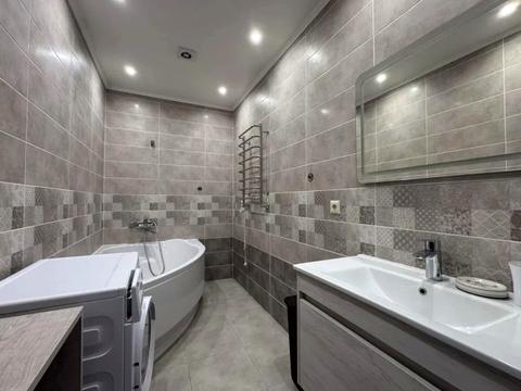 квартира по адресу Андрея Мельника ул., 10