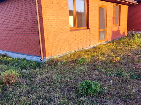 будинок за адресою Івасюка, 74