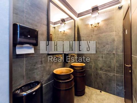 коммерческая по адресу Львовская пл., 1-5