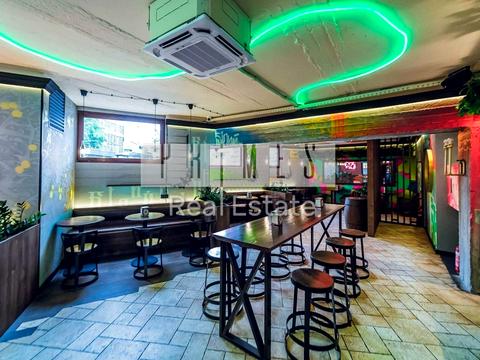 коммерческая по адресу Львовская пл., 1-5