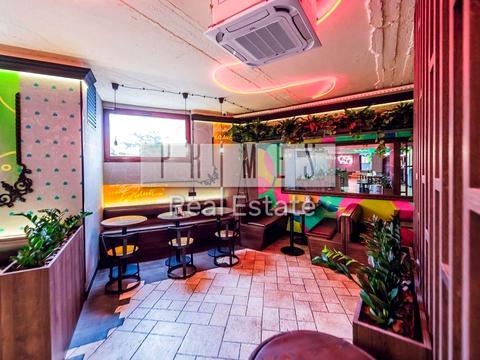 коммерческая по адресу Львовская пл., 1-5