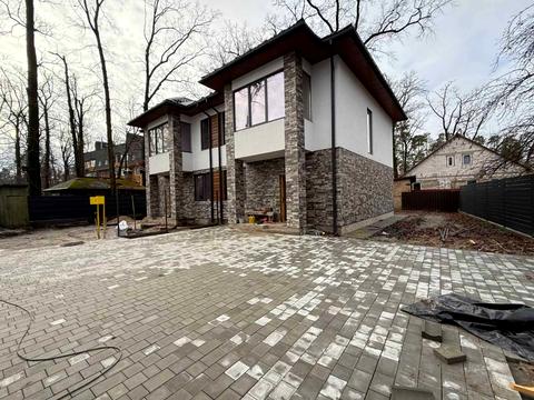 будинок за адресою Академіка Ромоданова вул. (Льва Толстого)