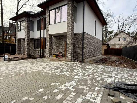 будинок за адресою Академіка Ромоданова вул. (Льва Толстого)