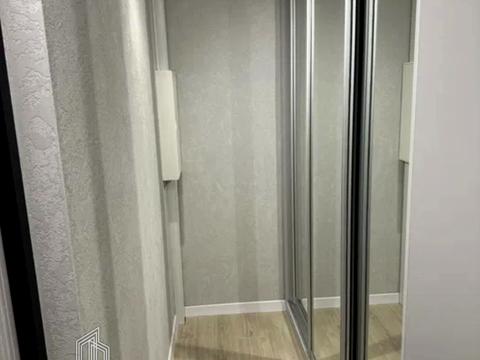 квартира за адресою Патріарха Мстислава Скрипника вул., 9