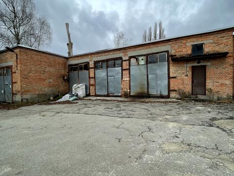 комерційна за адресою пров. Кобилянсько, 1