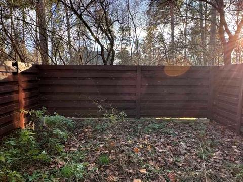 будинок за адресою Івана Карпенка-Карого вул.