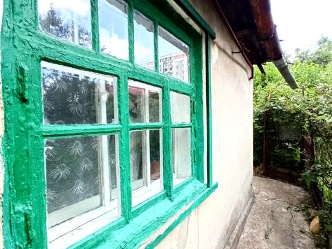 будинок за адресою Любомира Гузара вул.