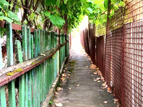 будинок за адресою Любомира Гузара вул.