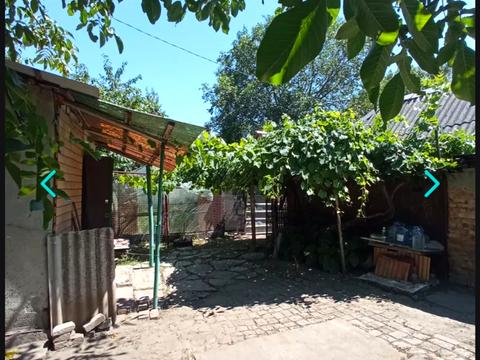 будинок за адресою Любомира Гузара вул.