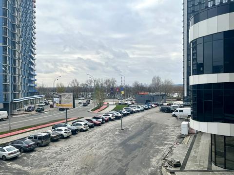 квартира за адресою Причальна вул., 14