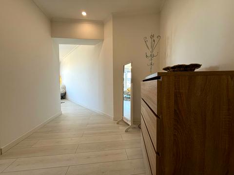 квартира за адресою Довга вул., 20