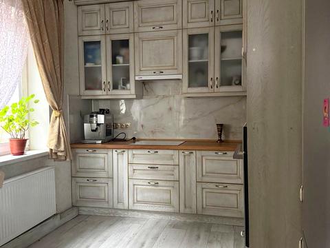 квартира за адресою Свободи, 39