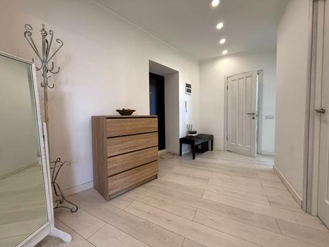 квартира за адресою Довга вул., 20