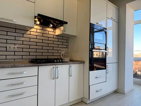 квартира за адресою Довга вул., 20