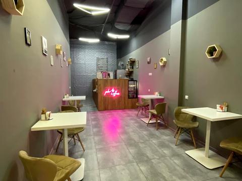 комерційна за адресою Трудова вул., 6-А