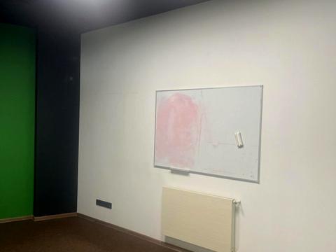 коммерческая по адресу вул. Кирилівська, 15