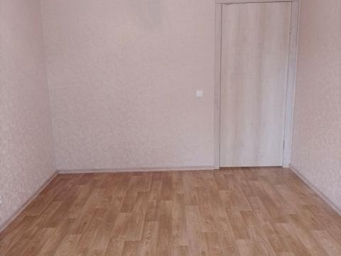 квартира за адресою Івана Нечуя-Левицького вул., 24