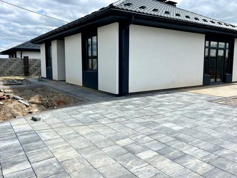 будинок за адресою Наталії Ужвій