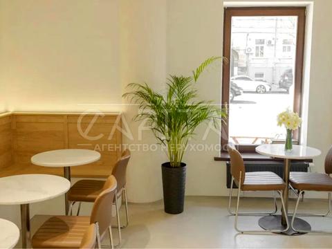 коммерческая по адресу Саксаганского ул., 120