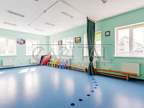 комерційна за адресою Кожедуба вул., 3а