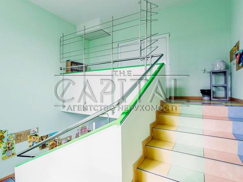 комерційна за адресою Кожедуба вул., 3а