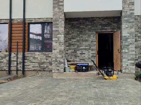 будинок за адресою Академіка Ромоданова вул. (Льва Толстого)