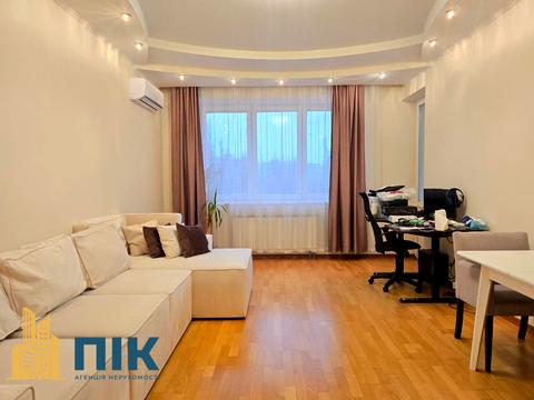 квартира за адресою Володимира Івасюка просп. (Героїв Сталінграду), 8