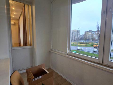 квартира за адресою Володимира Івасюка просп. (Героїв Сталінграду), 8