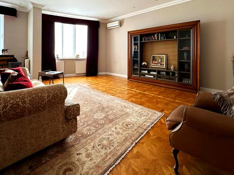 квартира за адресою Лесі Українки бульв., 7-Б