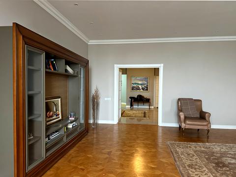 квартира за адресою Лесі Українки бульв., 7-Б