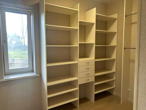 будинок за адресою Левка Симиренка вул.