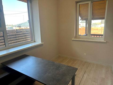 будинок за адресою Левка Симиренка вул.