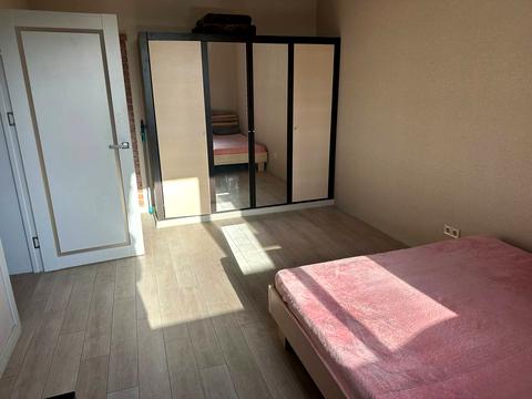 будинок за адресою Левка Симиренка вул.