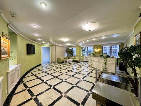 комерційна за адресою Спортивна пл., 3В