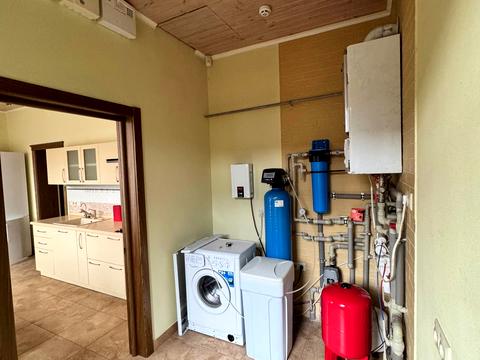 будинок за адресою Ярова вул. (Червоноармійська)