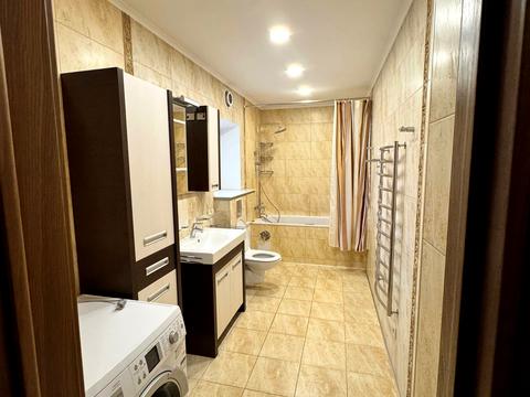 будинок за адресою Ярова вул. (Червоноармійська)