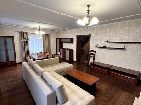 будинок за адресою Ярова вул. (Червоноармійська)