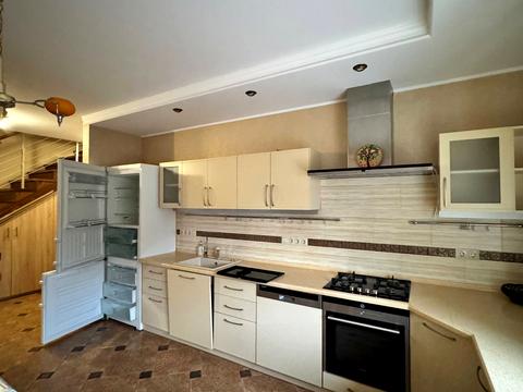 будинок за адресою Ярова вул. (Червоноармійська)