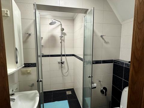 будинок за адресою Ярова вул. (Червоноармійська)