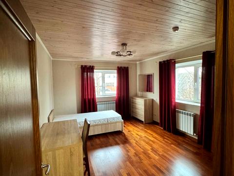 будинок за адресою Ярова вул. (Червоноармійська)