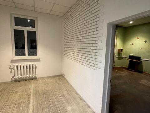 комерційна за адресою Святослава Ріхтера вул., 13